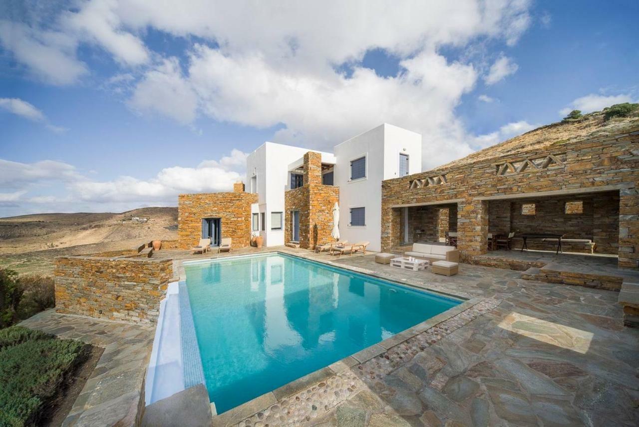 Luxury Cycladic Villa-Enjoy Infinity Pool Sunsets Koundouros Dış mekan fotoğraf